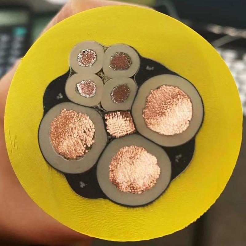 0.6kV Multi Cores Flexible Mining Electrical Cable With Rubber Sheathed Copper Conductor